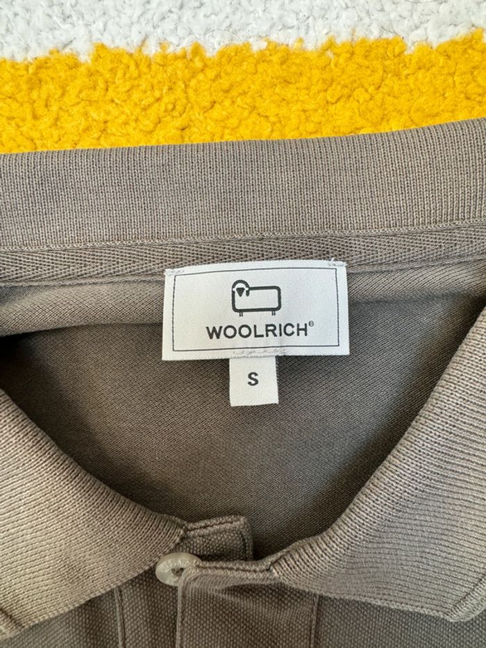 Polo Woolrich Taille S - photo numéro 4