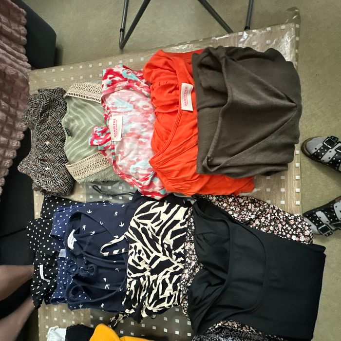 Lot de vêtements toutes saisons femme