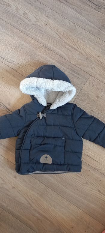 Manteau avec capuche 18 mois Obaibi