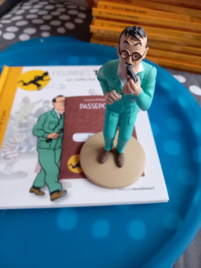 Figurine baxter le directeur de la base - photo numéro 2