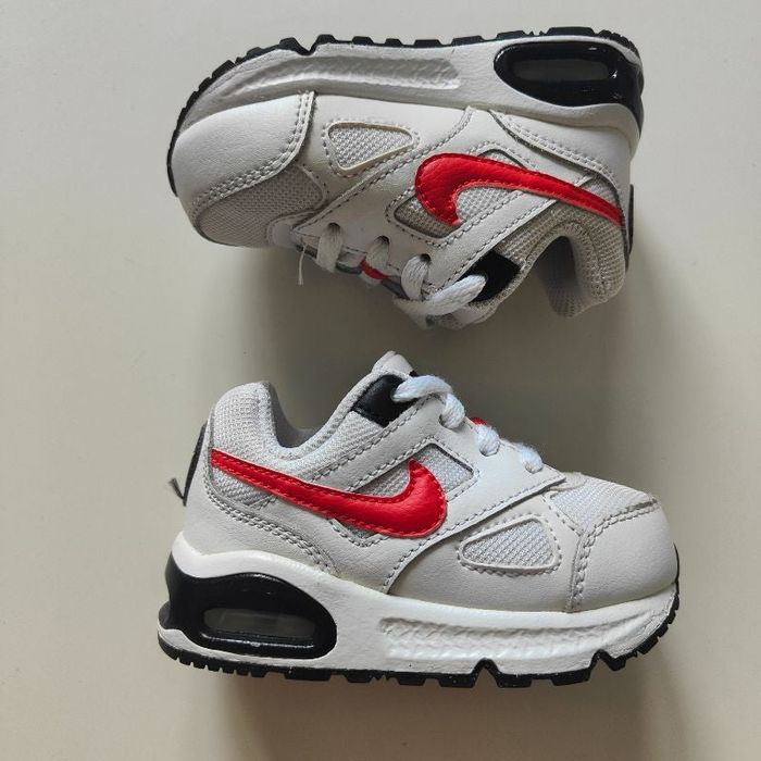 Basket nike bébé