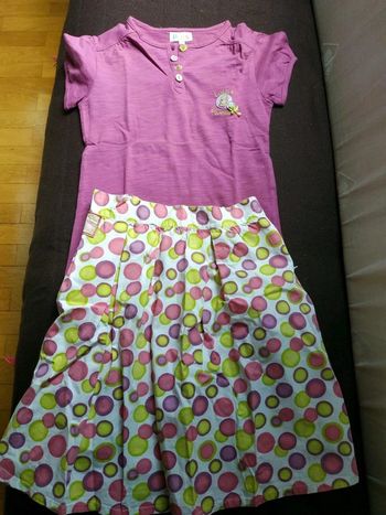 Ensemble jupe/tee shirt/gilet