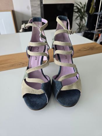 Chaussures cuir Mitica pointure 40 neuves