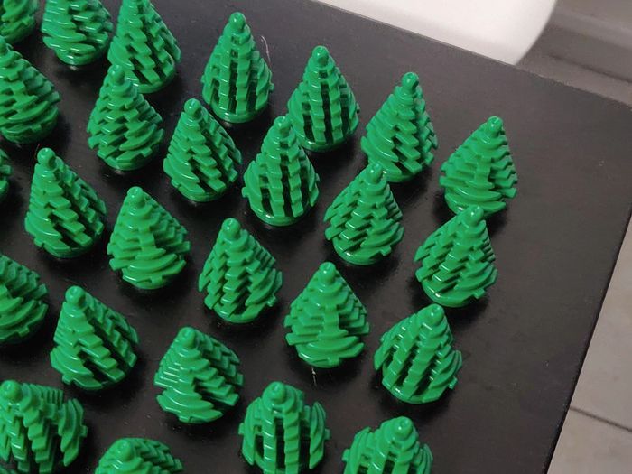 49 sapins verts Lego - parfait état - vrai Lego - photo numéro 8