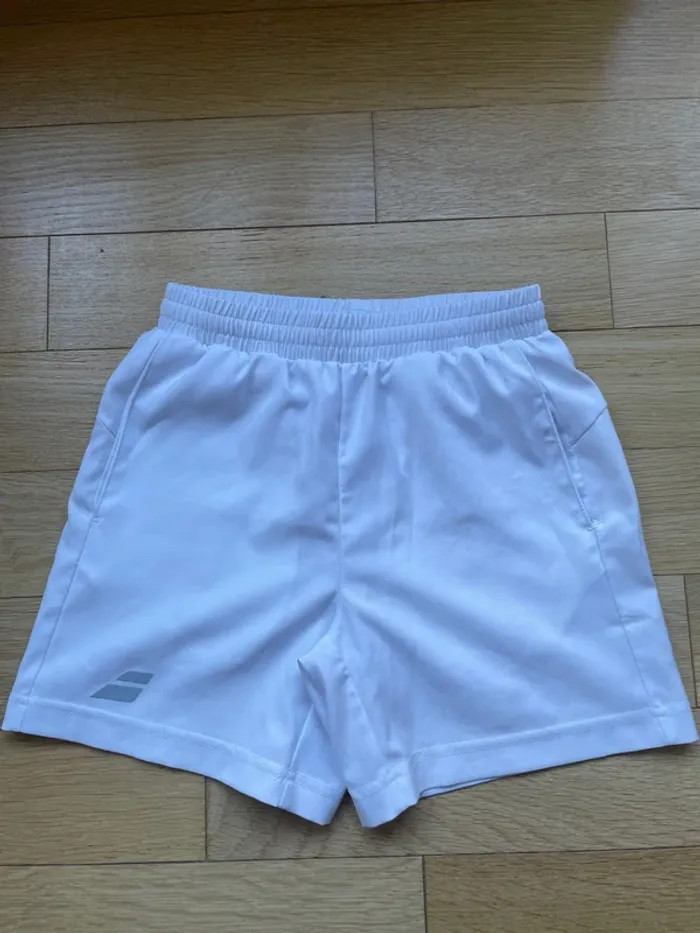 Short tennis babolat 8/10 ans