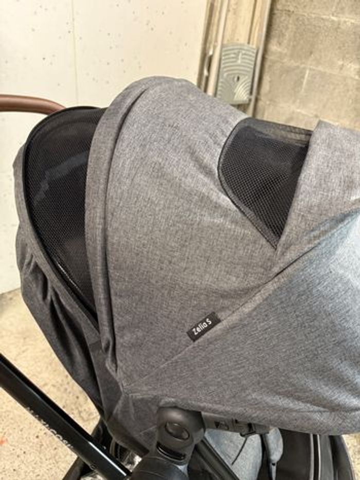 Lot complet poussette et siège auto Zelia S Trio + base isofix + accessoires Maxi-Cosi - photo numéro 7