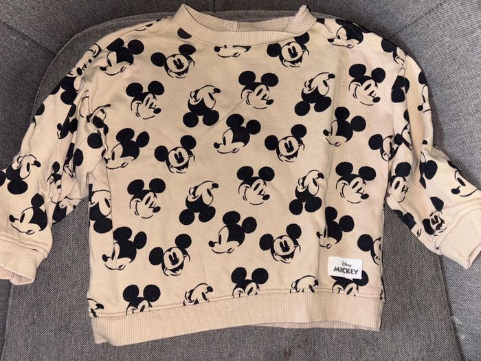 Pull Mickey 24 mois