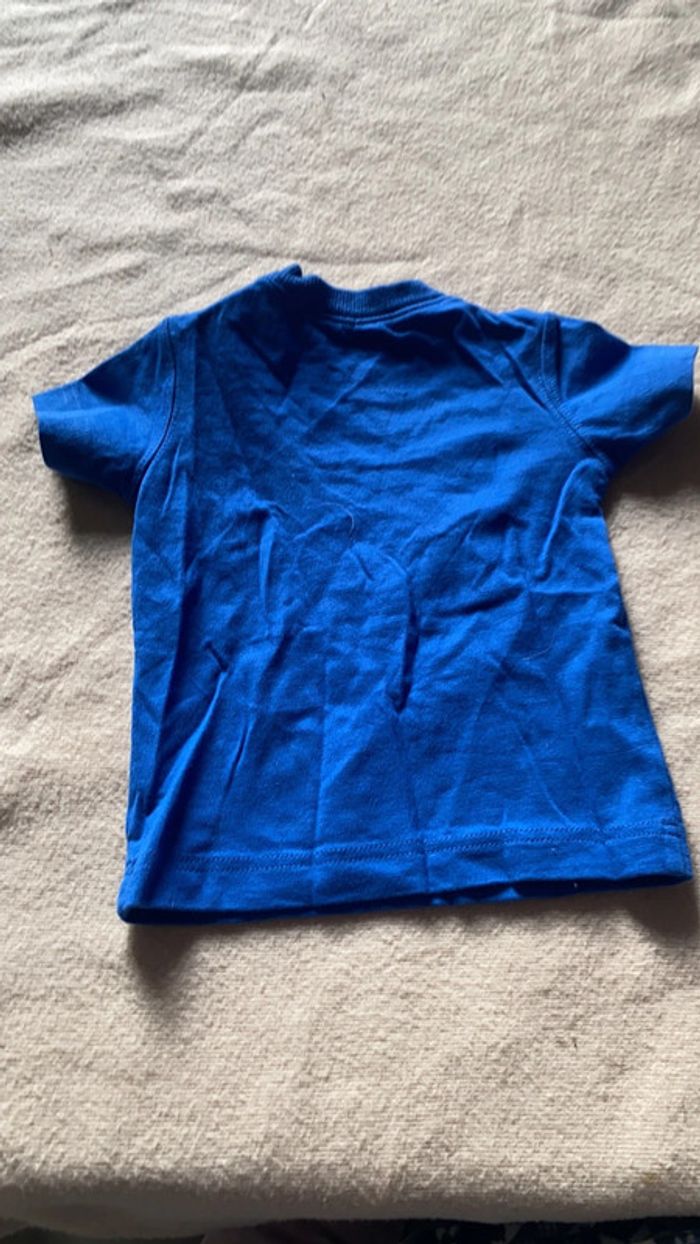 Tee-shirts - photo numéro 2