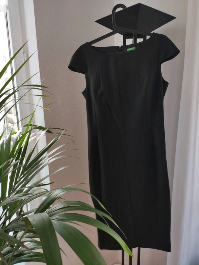 Robe Benetton gris foncé