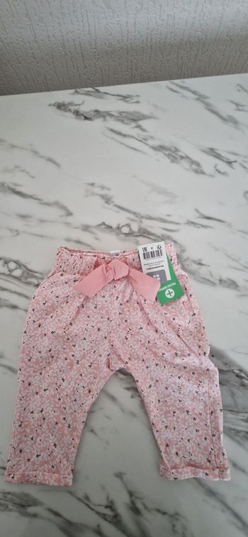 Pantalon neuf, Obaibi