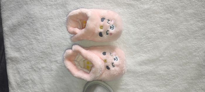 Lot boots et chaussons - photo numéro 2