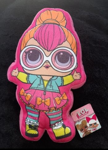 Coussin poupee lol neuf