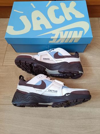 Nike x Travis Scott Zoom Field Jaxx