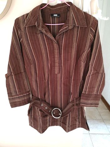 Chemise à rayures manches 3/4 avec ceinture marron