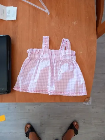 Petit haut fille fait main