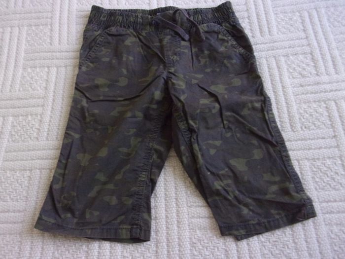 bermuda Kiabi taille 8 ans