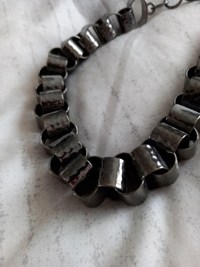 Collier - photo numéro 4