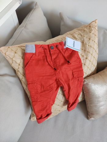 Pantalon orange neuf