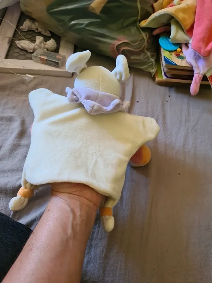 Doudou souris marionnette avec ballon doudou et compagnie - photo numéro 4