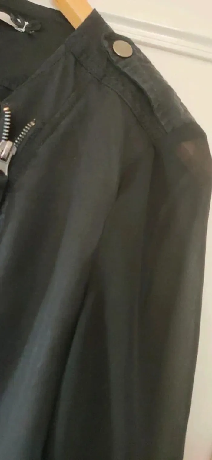 Petit top style perfecto leger - photo numéro 3