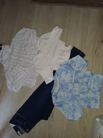 Lot de vêtements neufs