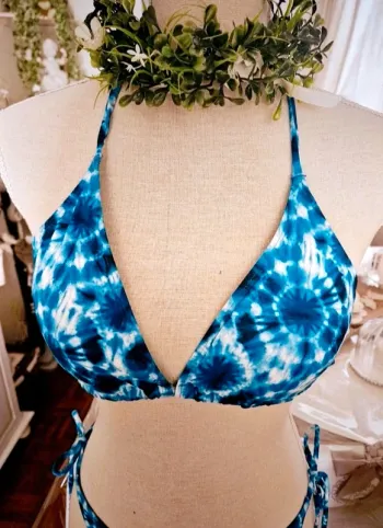 Maillot de bain 2 pièces bleu Taille 42 Neuf