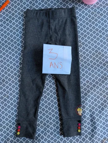 Legging Disney bébé fille 3 ans