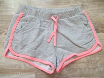 Short molleton gris Kiabi 12 ans