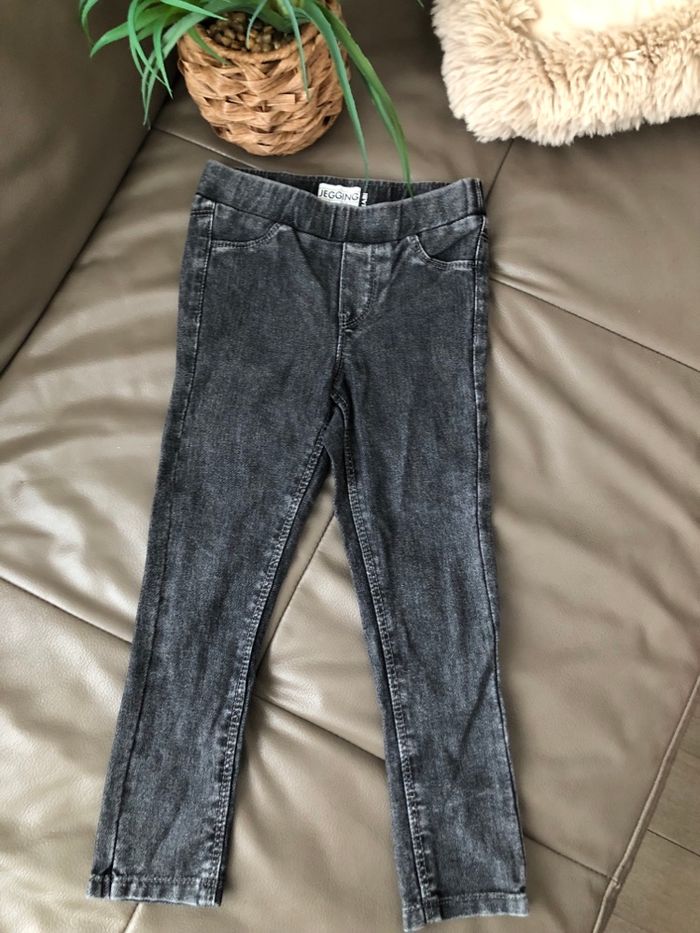 Pantalon Legging noir Kiabi