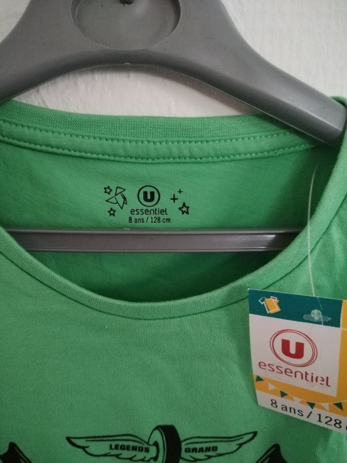 Tee-shirt neuf (neuf) - photo numéro 3