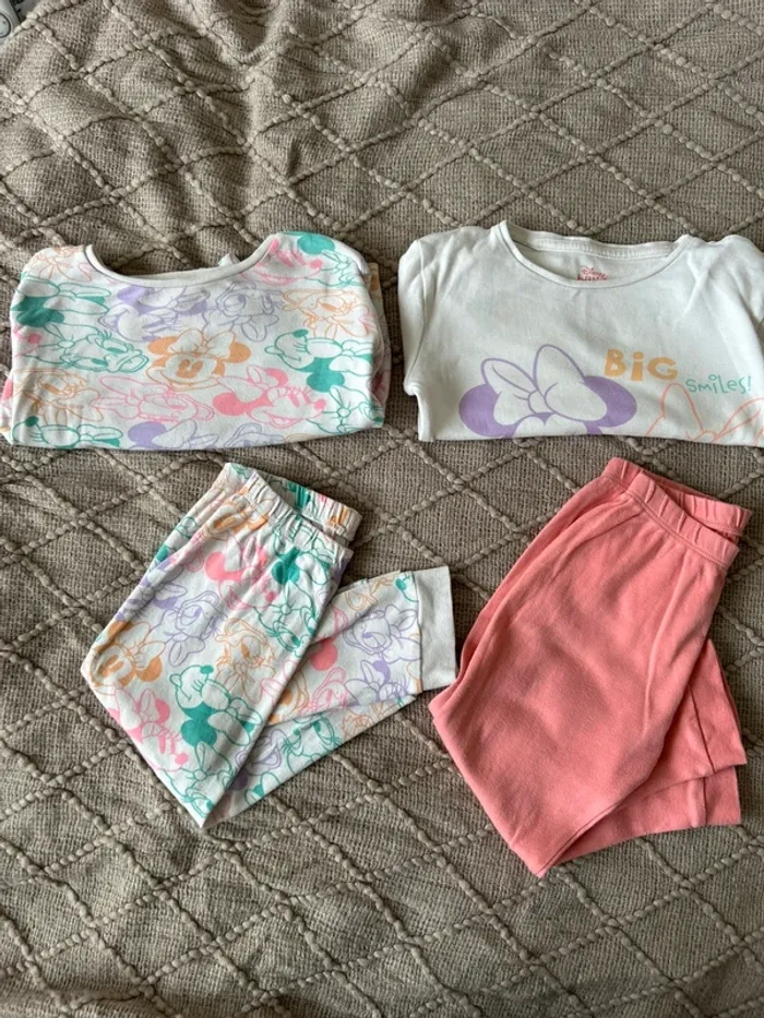 Lot de deux pyjamas 24 mois