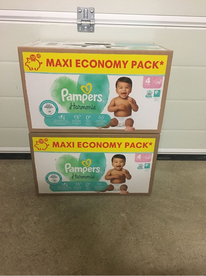 Couches Pampers harmonie taille 4