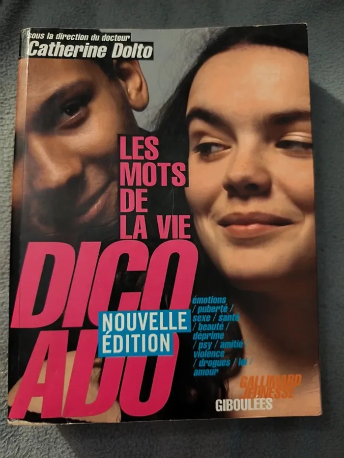 Livre - Le Dico Ado
