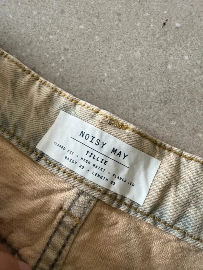 Jean Noisy May Tillie neuf, W32 L32, valeur 55€ 42*100cm - photo numéro 3