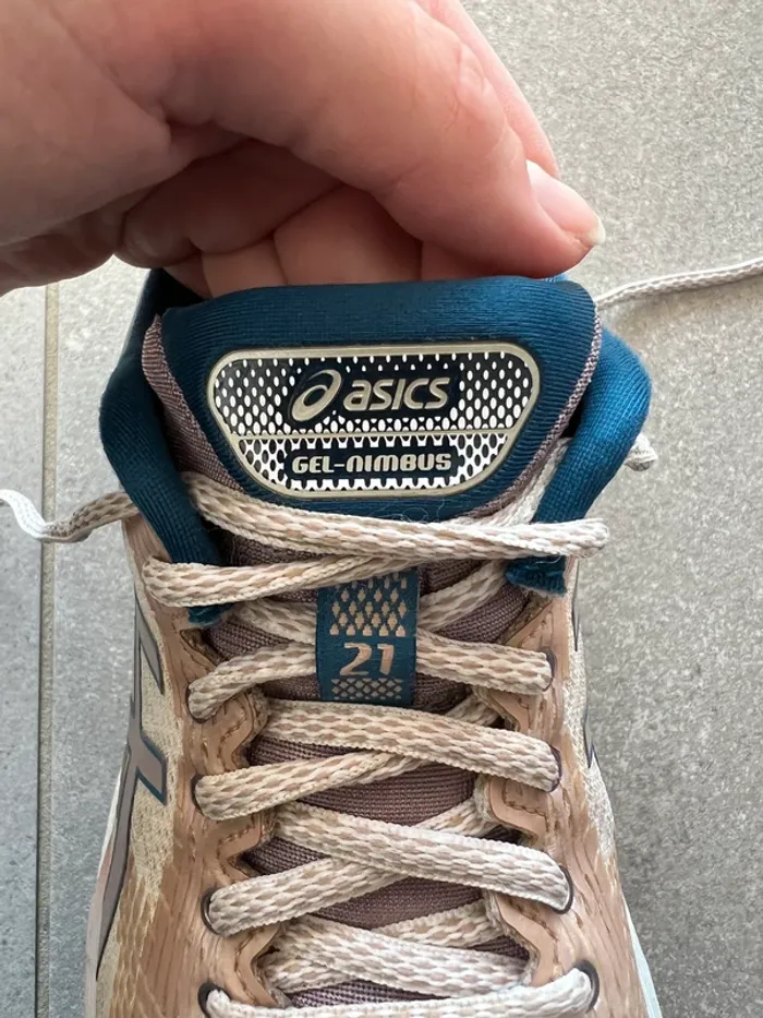 Baskets de sport Asics femme - photo numéro 6