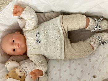 Ensemble brassière et chaussons en laine