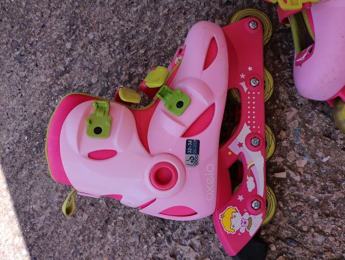 rollers OXELO pointure ajustable du 32, 33 jusqu'au 34 - photo numéro 4