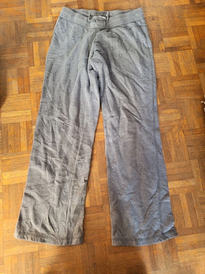 Magnifique Jogging Nike femme taille M Ref 15IT230 - photo numéro 2