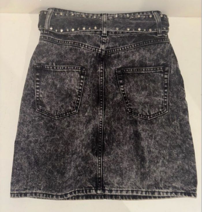 JUPE SANDRO EN JEAN 199€ PRIX MAGASIN - photo numéro 2