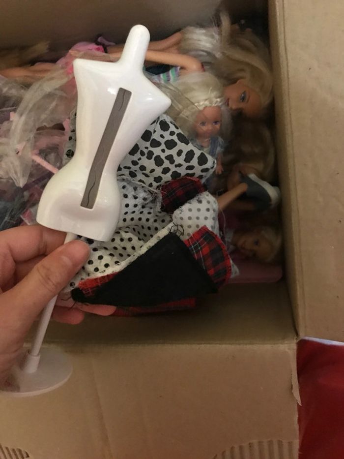 Gros lot de barbie - photo numéro 8