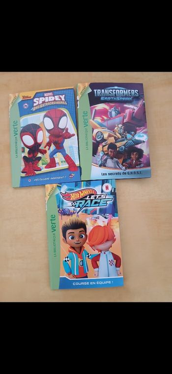 Lot 3 livres spidey,transformers,hot wheels  6/8 ans