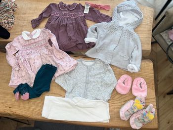 Lot vêtements fille 6 mois hiver chaussons robe col Claudine gilet petit bateau Jacadi collants
