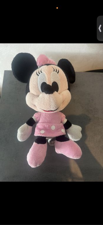 Lots peluches Disney