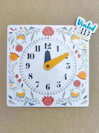 Très jolie roue florale pour lire l'heure facilement