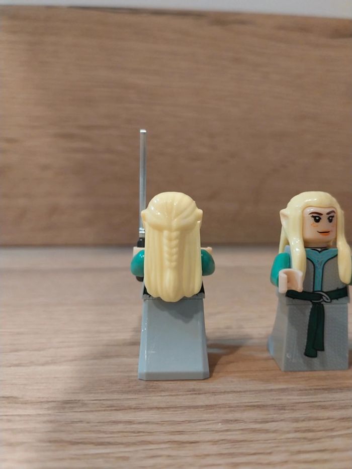 Figurines type lego 2 guerriers elfes seigneur des anneaux - photo numéro 4