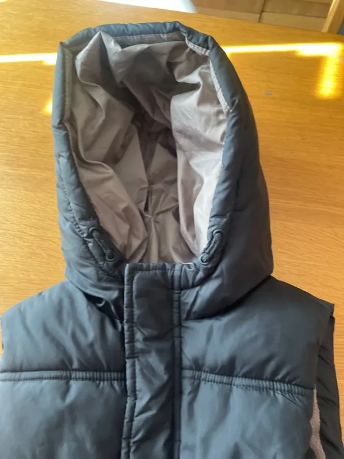 Doudoune sans manches Zara garçon - photo numéro 4