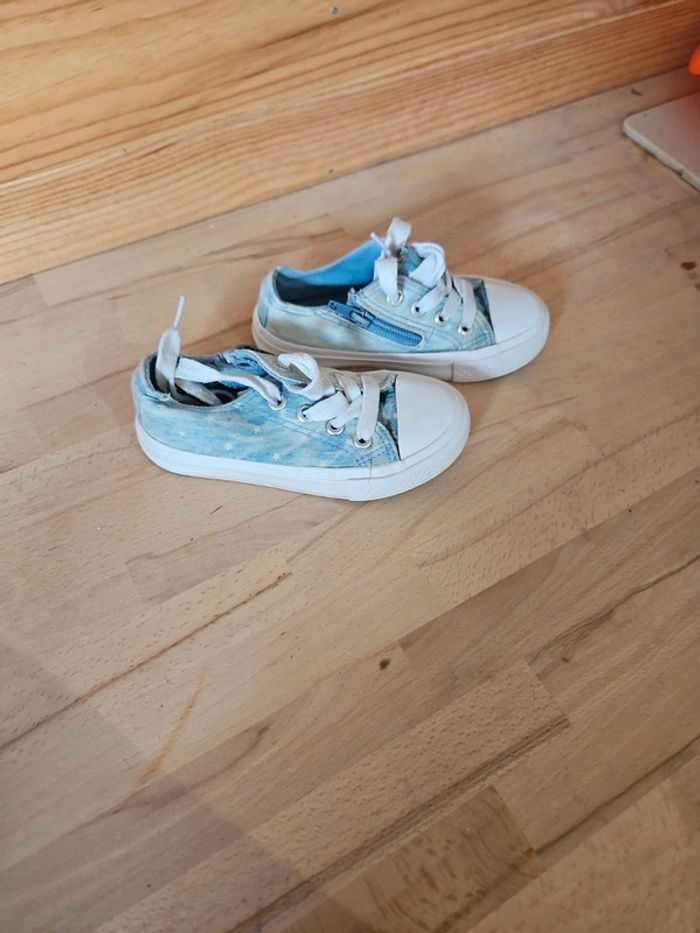 Basket en toile taille 26 - photo numéro 2