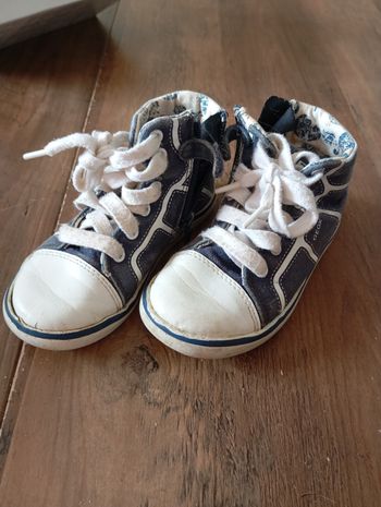 Baskets montantes taille 25