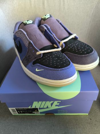 Doudoune sans manche the North face 
Couleur lavande taille femme XS enfant M
Neuve jamais porté 
prix  250€ en boutique 
Tissus 100% nylon 
Isolation 100% duvet pouvoir gonflant assure chaleur et confort 

Expédition rapide et emballage soigné 👍

Questio