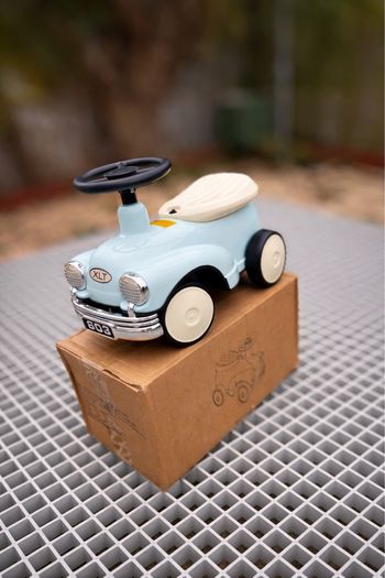 Voiture porteur enfant de  2 à  7 ans